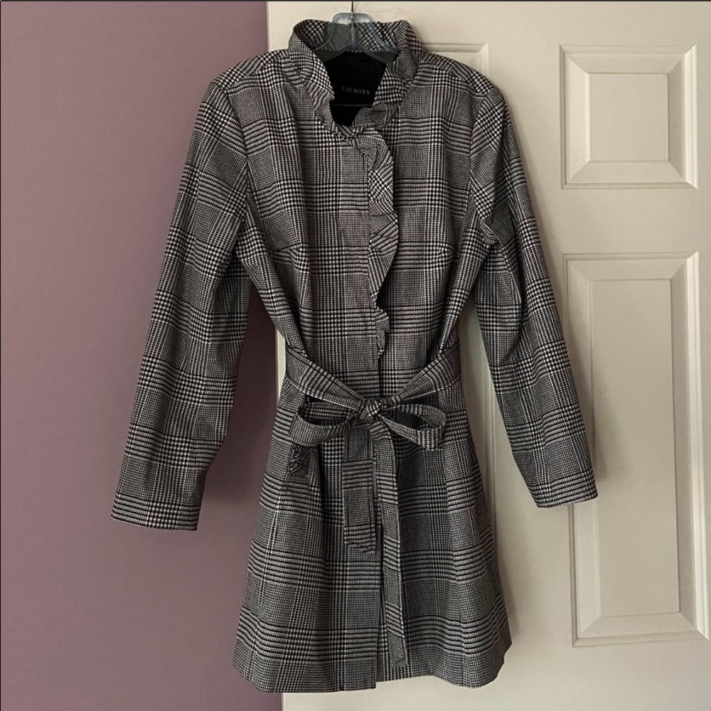 NWOT - Talbots Black & White Houndstooth Raincoat